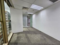 High Street Centre (D6), Office #521009951